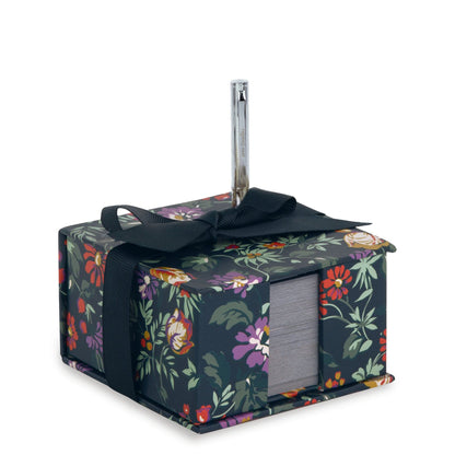 Note Cube with Pen-Fresh-Cut Floral Green-Image 1-Vera Bradley